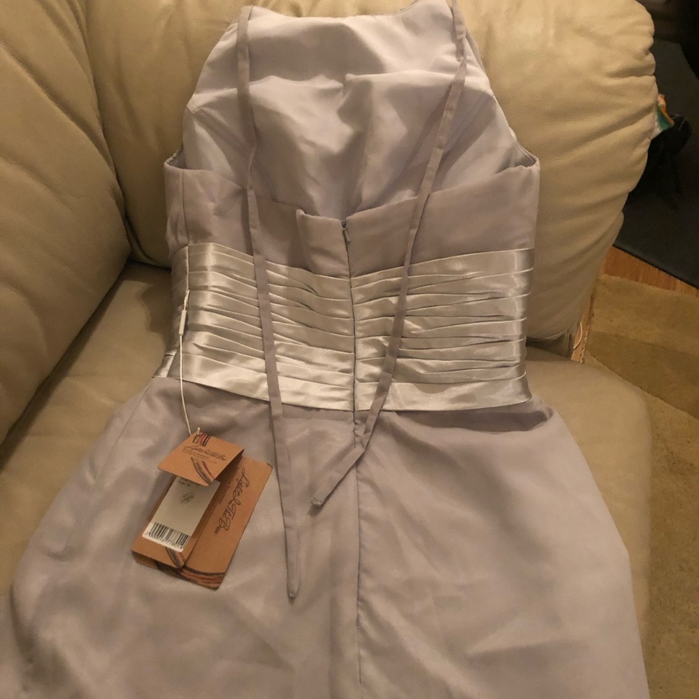 SOLD!! Beautiful formal dress. - Picture 3 of 6